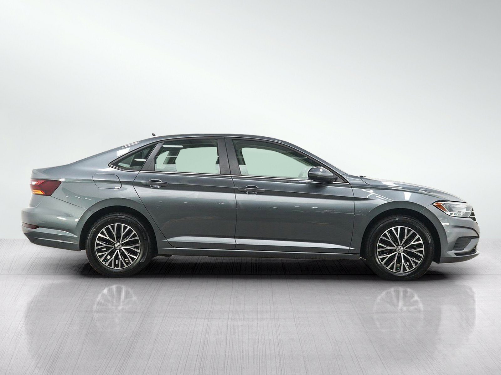 Used 2019 Volkswagen Jetta SE FWD image 6