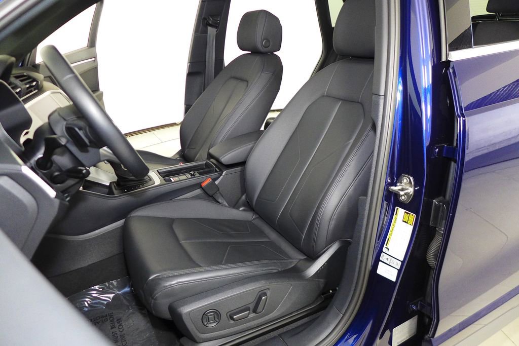 Used 2022 Audi Q3 2.0T Premium w/ Convenience Package image 22