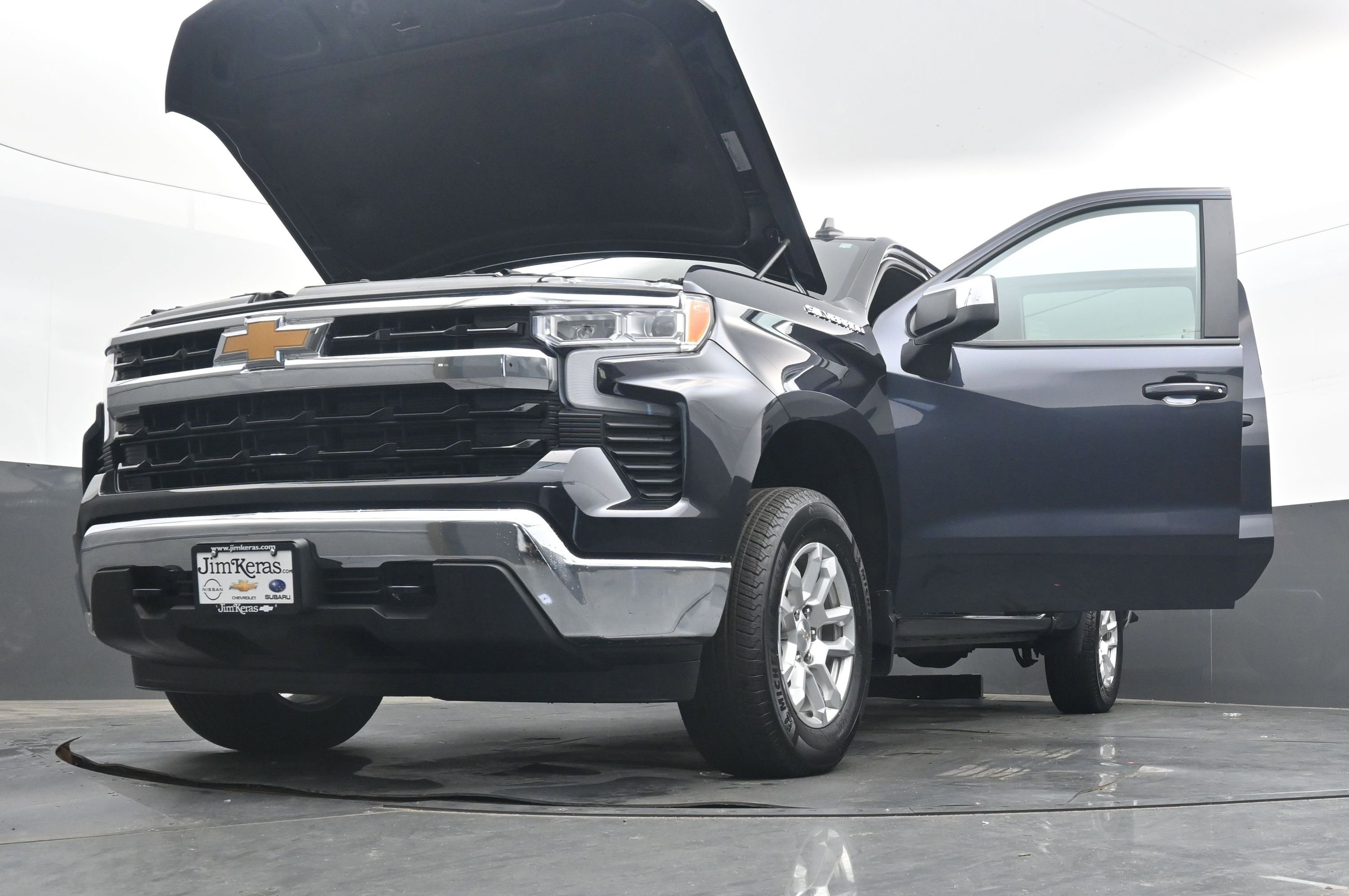 Used 2024 Chevrolet Silverado 1500 LT image 37