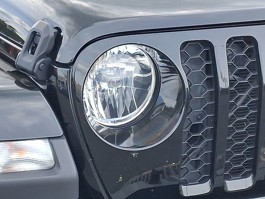 Used 2022 Jeep Gladiator Sport AWD/4WD image 8