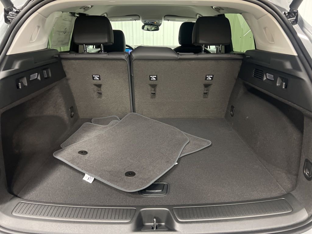 New 2026 Buick Envision Preferred image 6