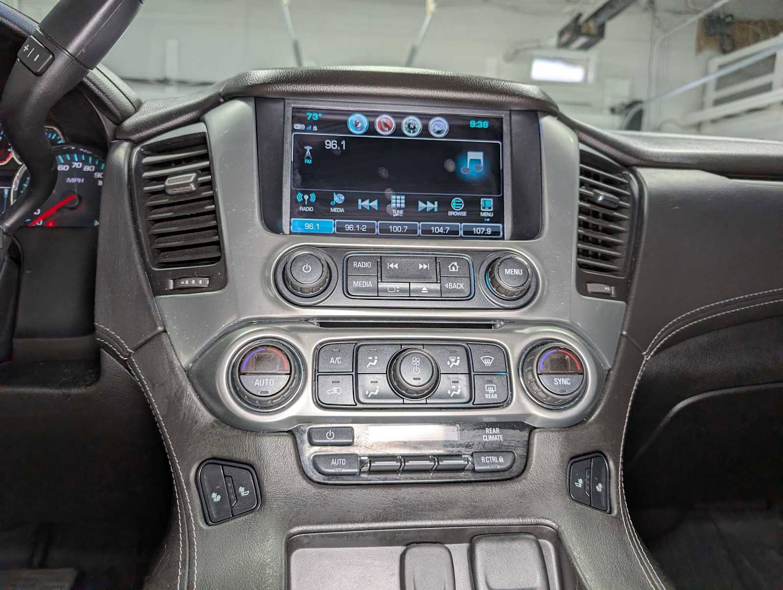 Used 2019 Chevrolet Tahoe LT w/ RST Edition AWD/4WD image 31