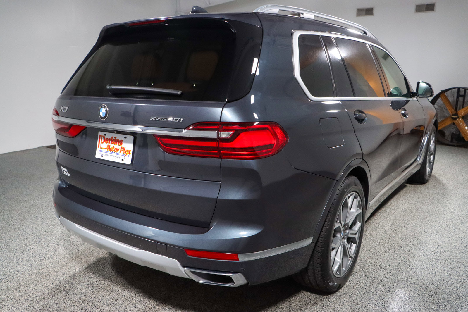 Used 2021 BMW X7 xDrive40i w/ Executive Package image 7