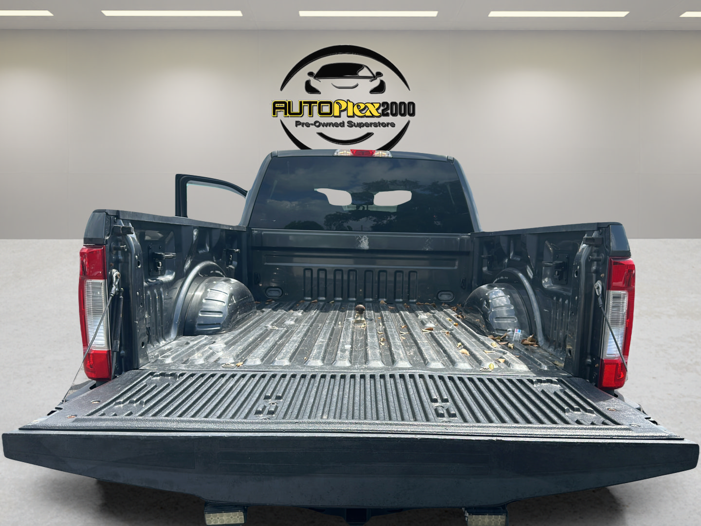 Used 2017 Ford F250 XLT w/ XLT Value Package AWD/4WD image 20