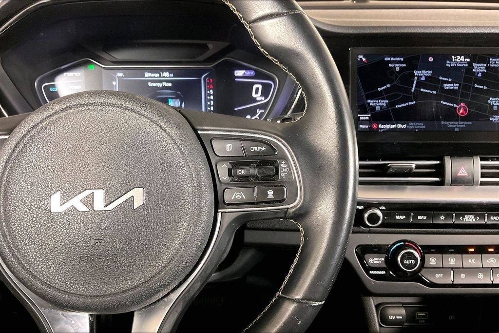 Used 2022 Kia Niro Touring Special Edition FWD image 19