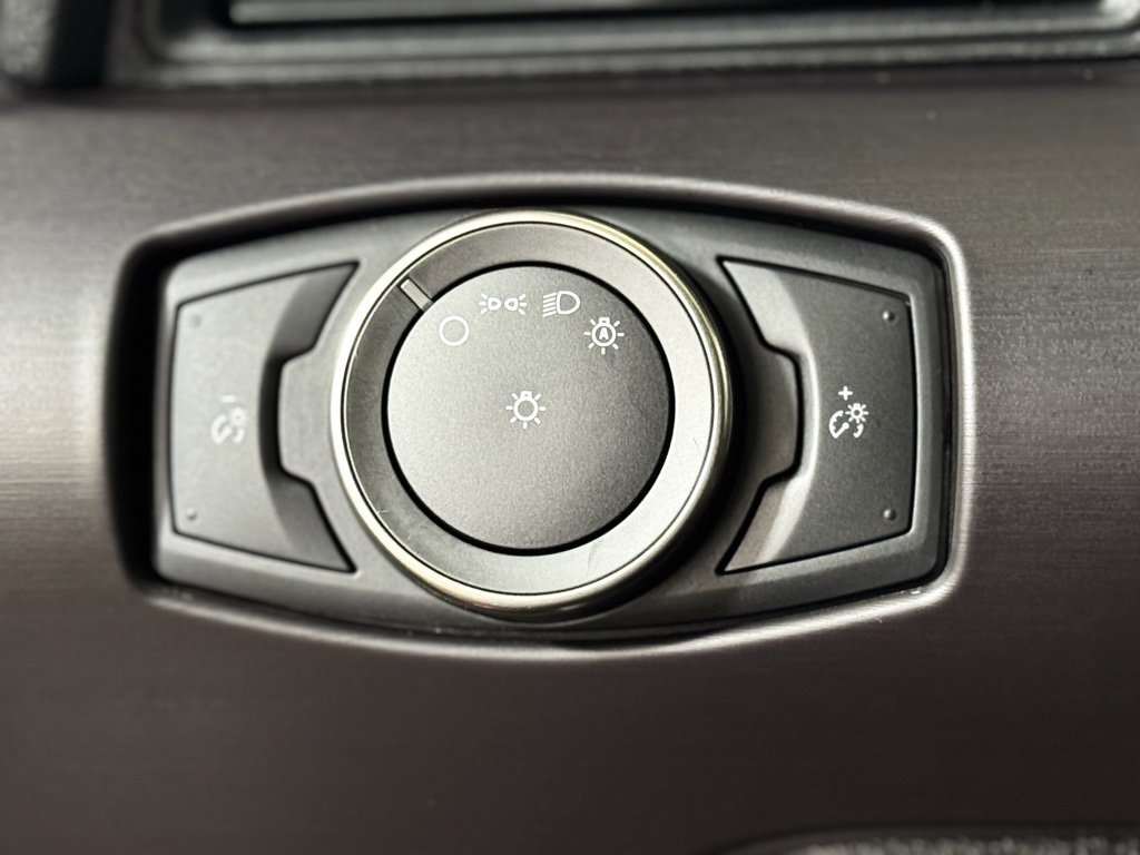 Used 2017 Ford Mustang Shelby GT350R w/ GT350R Equipment Group 920A image 18