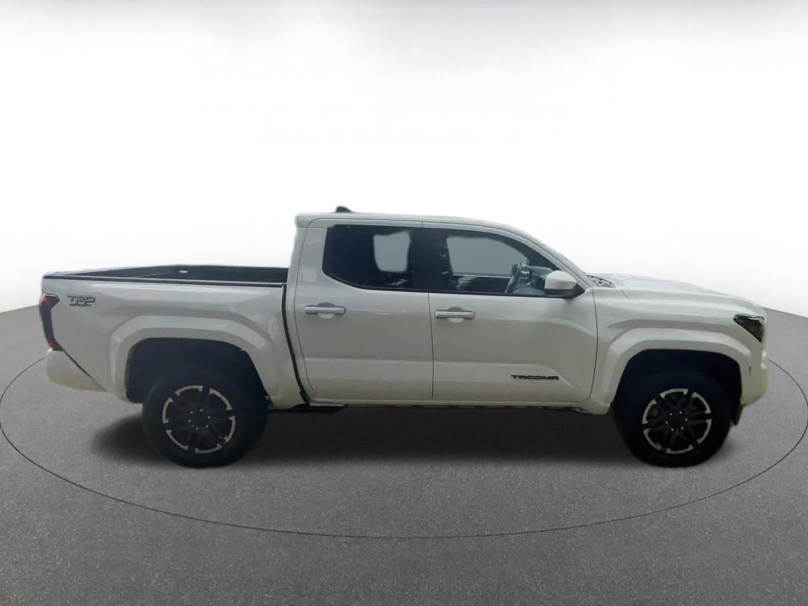 Used 2024 Toyota Tacoma TRD Sport image 16