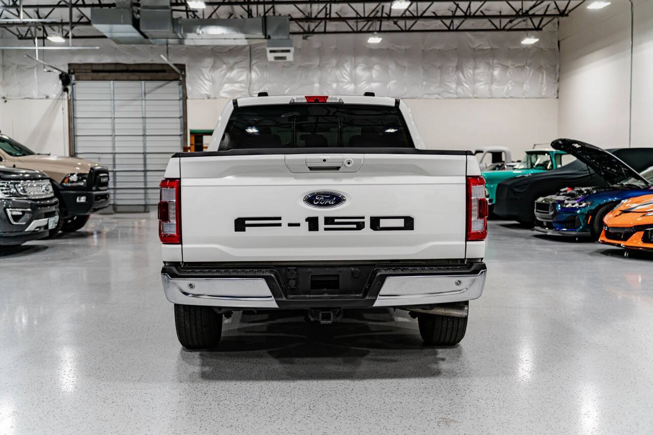 Used 2022 Ford F150 Lariat w/ Trailer Tow Package RWD image 4