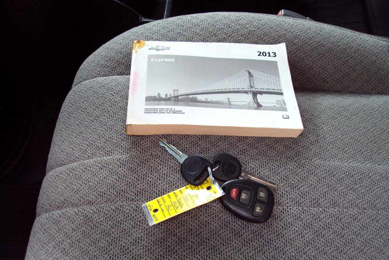 Used 2013 Chevrolet Express 1500 LT w/ LT Preferred Equipment Group image 23