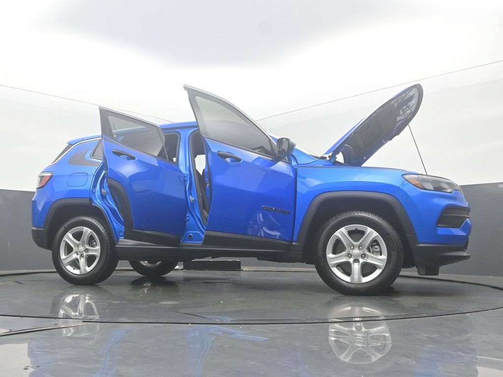 Used 2023 Jeep Compass Sport w/ Mopar Graphics Package AWD/4WD image 56