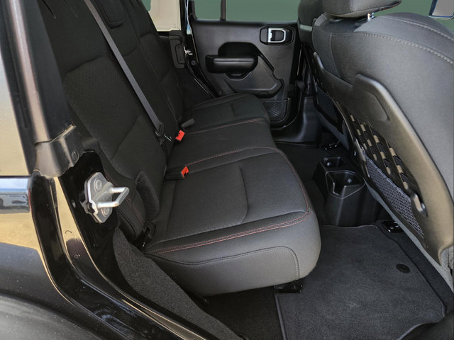Used 2019 Jeep Wrangler Unlimited Rubicon AWD/4WD image 30
