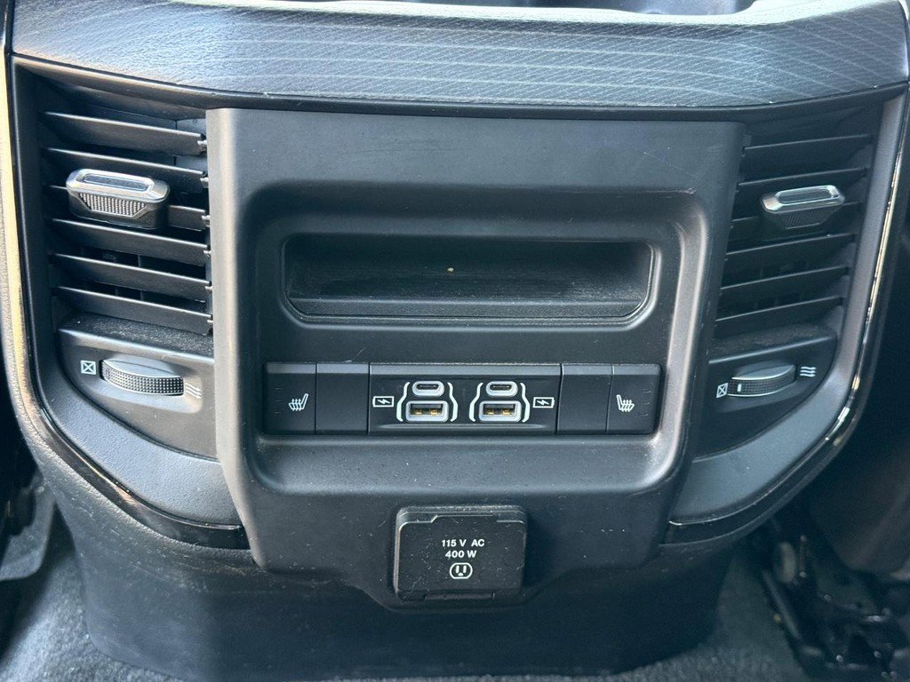 Used 2022 RAM 1500 Limited w/ Body Color Bumper Group AWD/4WD image 19