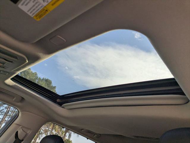 Certified 2024 Toyota Highlander XLE image 18