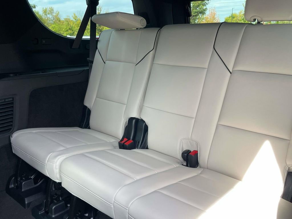 New 2026 Cadillac Escalade ESV Sport image 23
