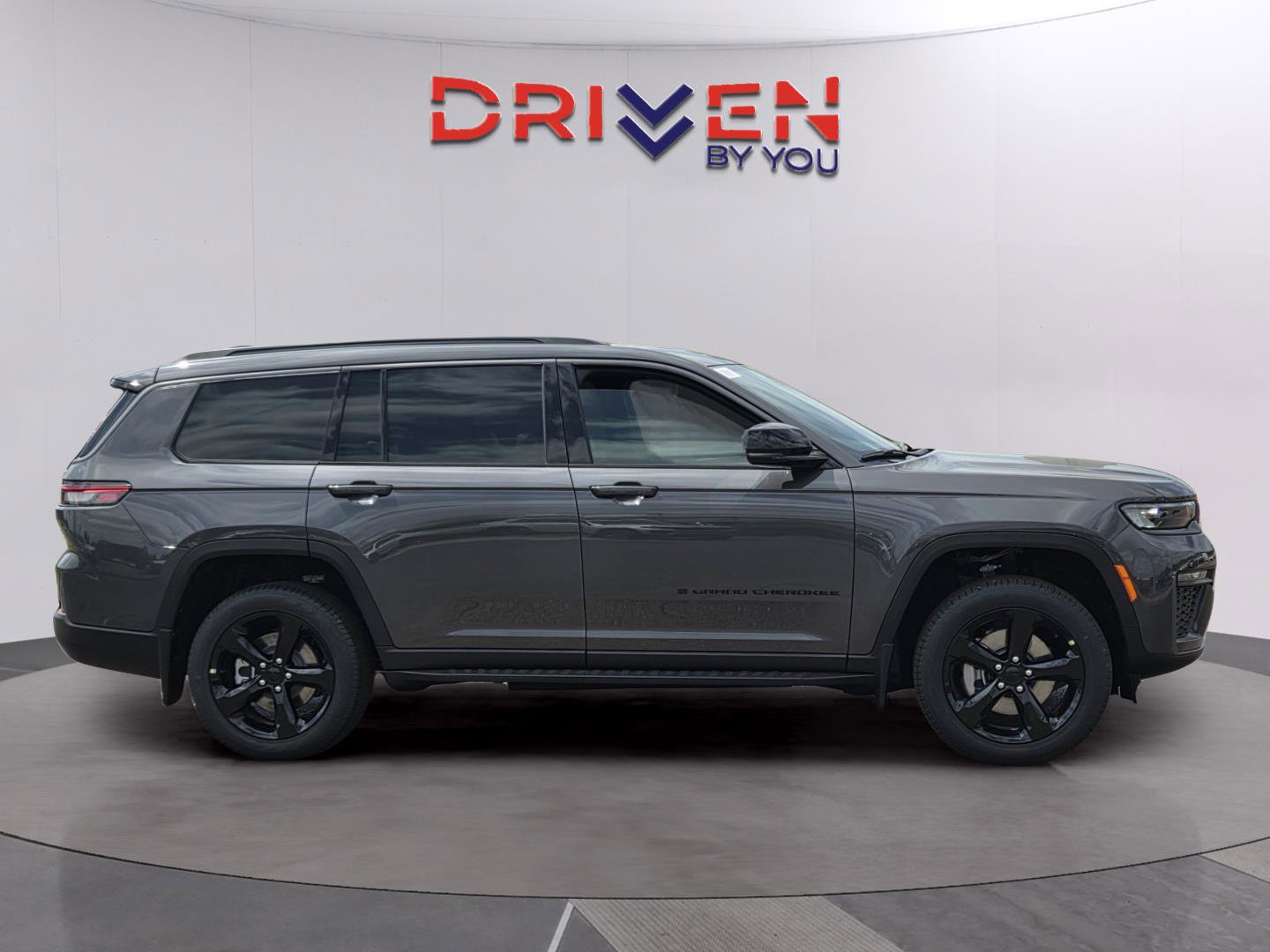 New 2026 Jeep Grand Cherokee L Limited image 6