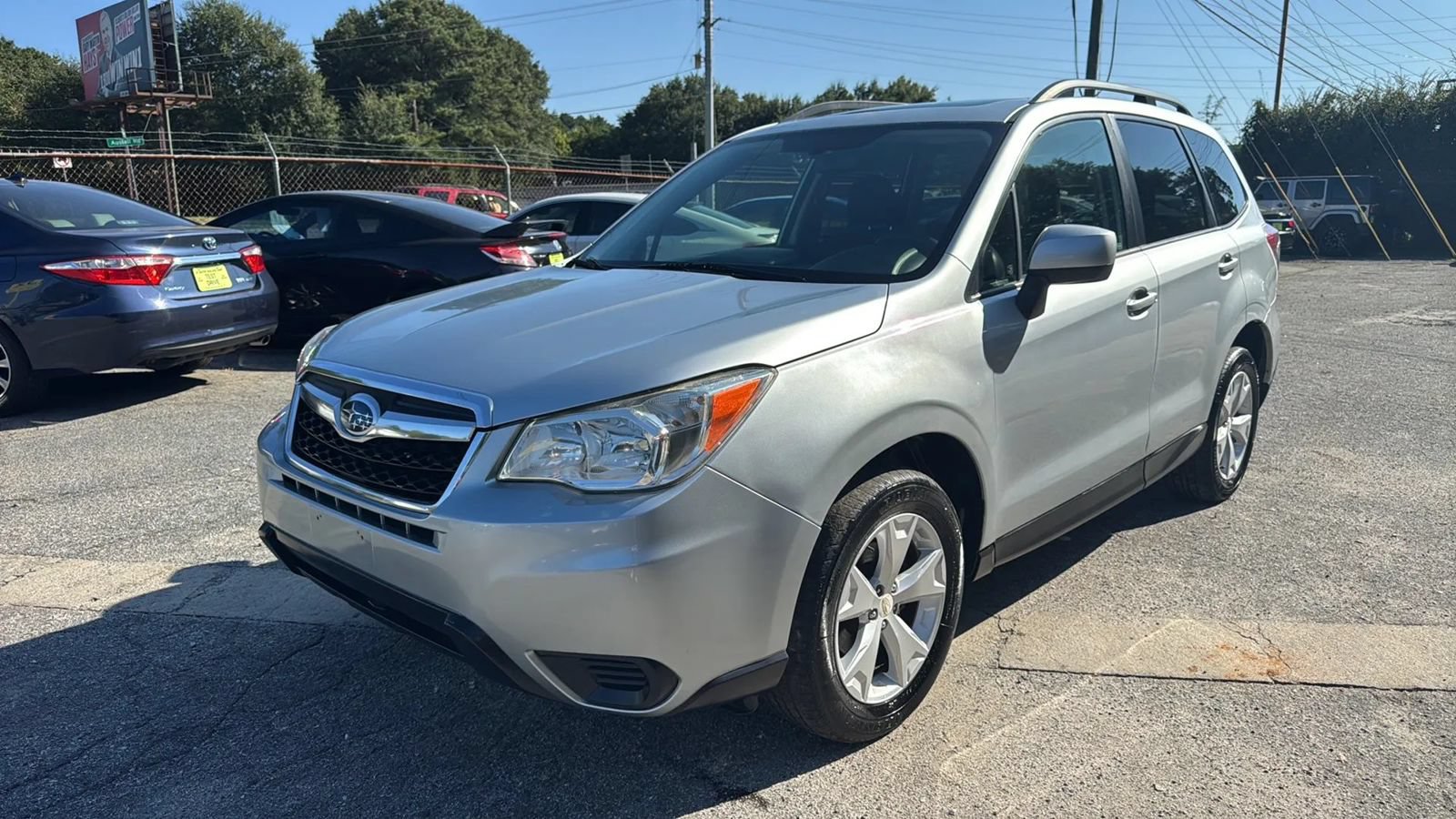 Used 2016 Subaru Forester 2.5i Premium w/ All-Weather Package AWD/4WD image 7