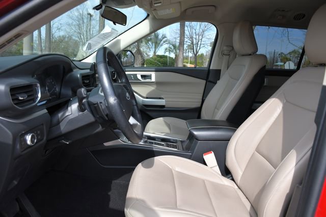 Used 2020 Ford Explorer XLT w/ Equipment Group 202A image 21