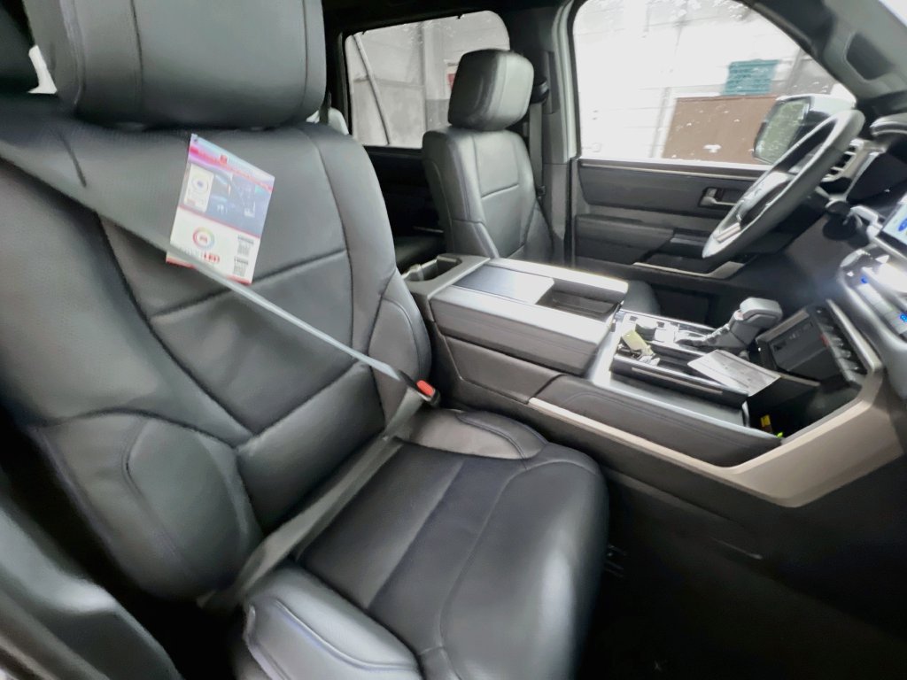 New 2026 Toyota Sequoia Platinum w/ TRD Off-Road Package AWD/4WD image 28