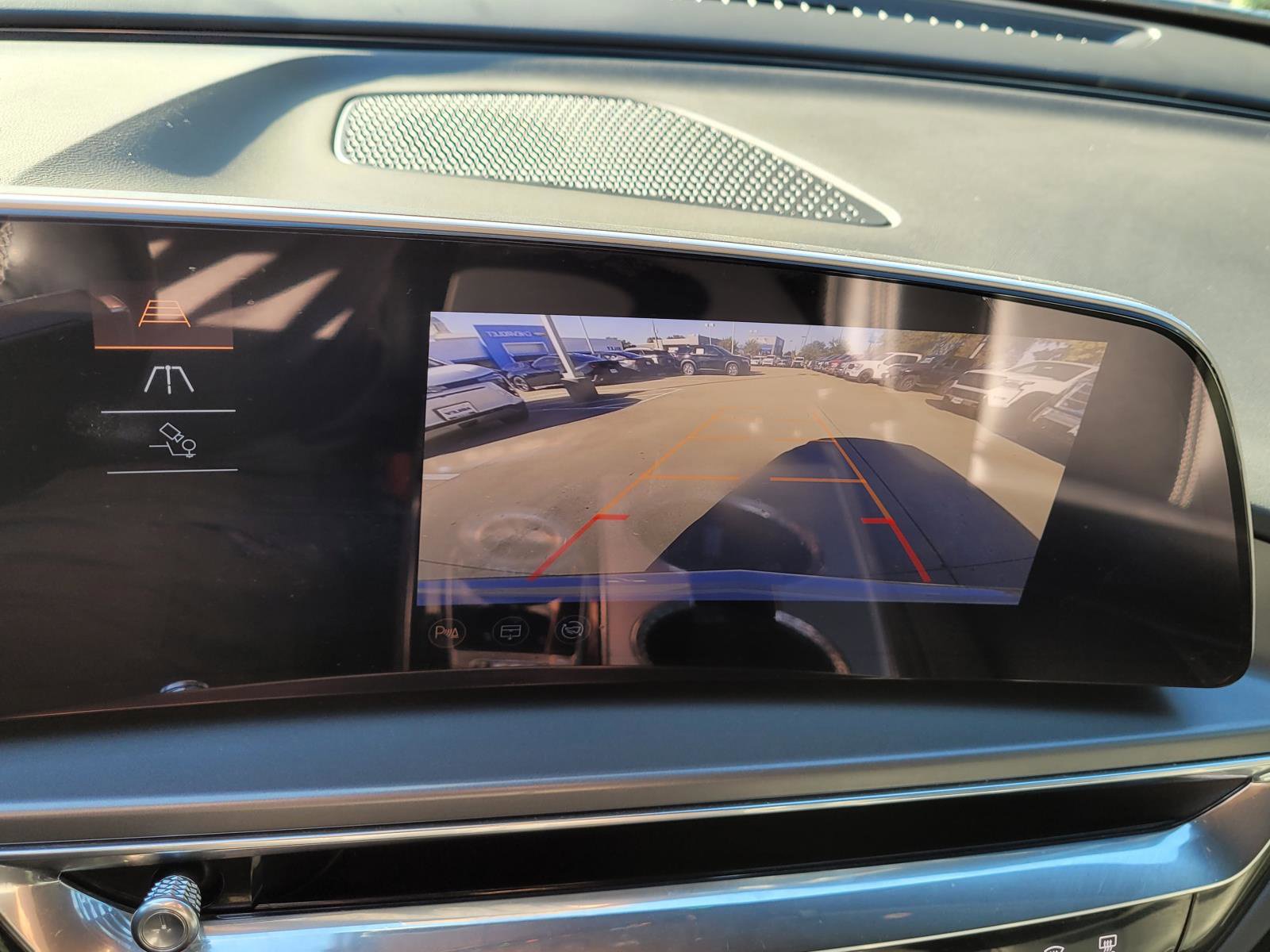 Used 2024 Cadillac Lyriq Tech AWD/4WD image 27