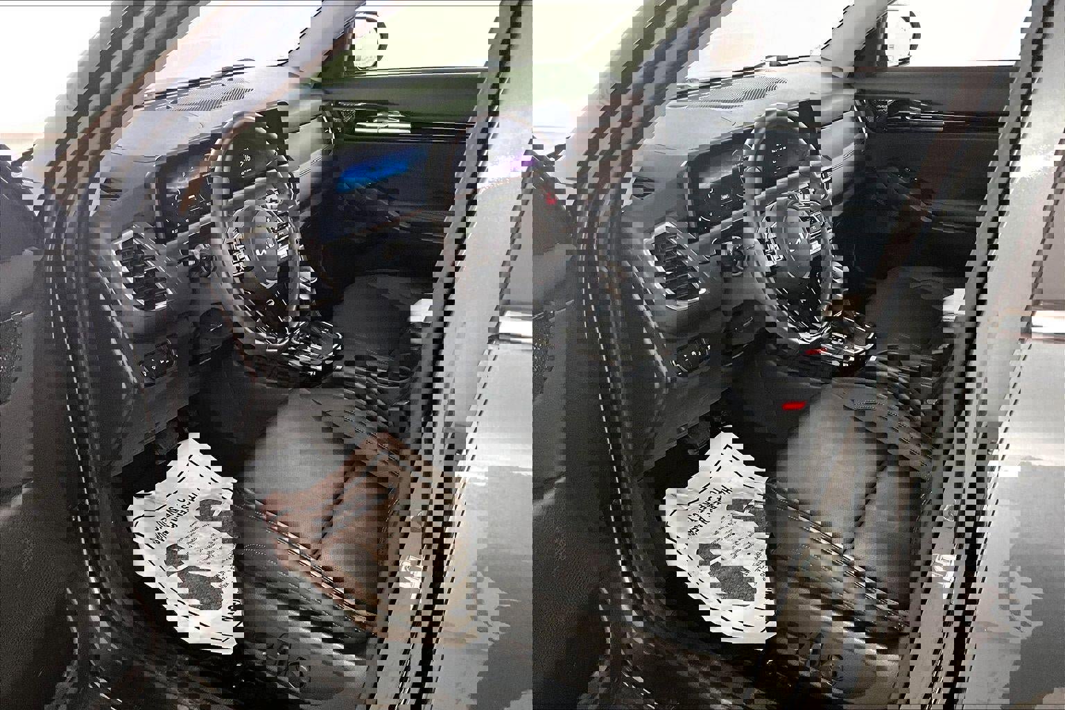 Used 2024 Kia Seltos EX image 17