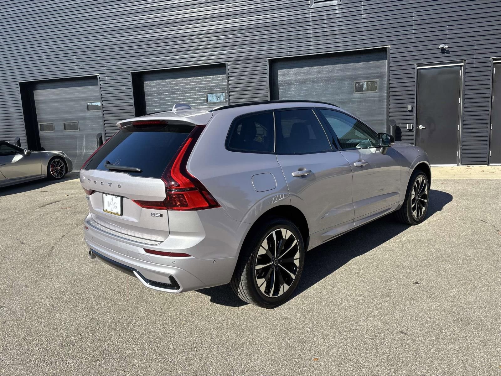 New 2026 Volvo XC60 B5 Plus w/ Protection Package Premier image 7