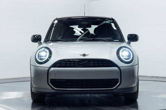Used 2026 MINI Cooper 4-Door Hardtop FWD image 5