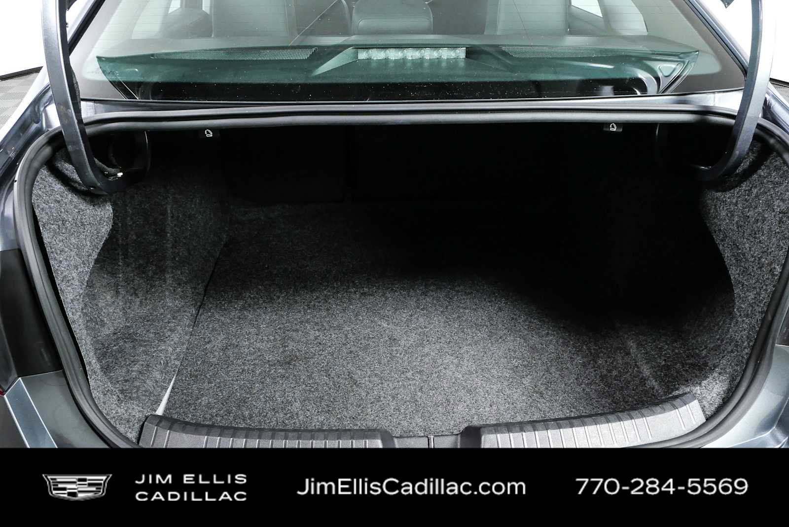 Used 2024 Volkswagen Jetta SE FWD image 28