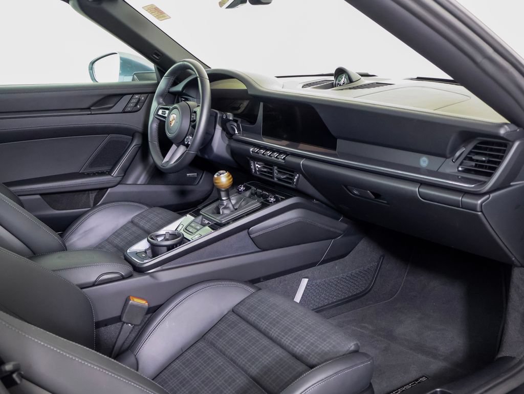 Certified 2025 Porsche 911 Carrera T RWD image 8