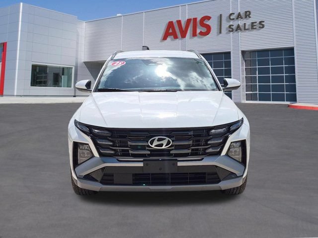 Used 2025 Hyundai Tucson SEL FWD image 2