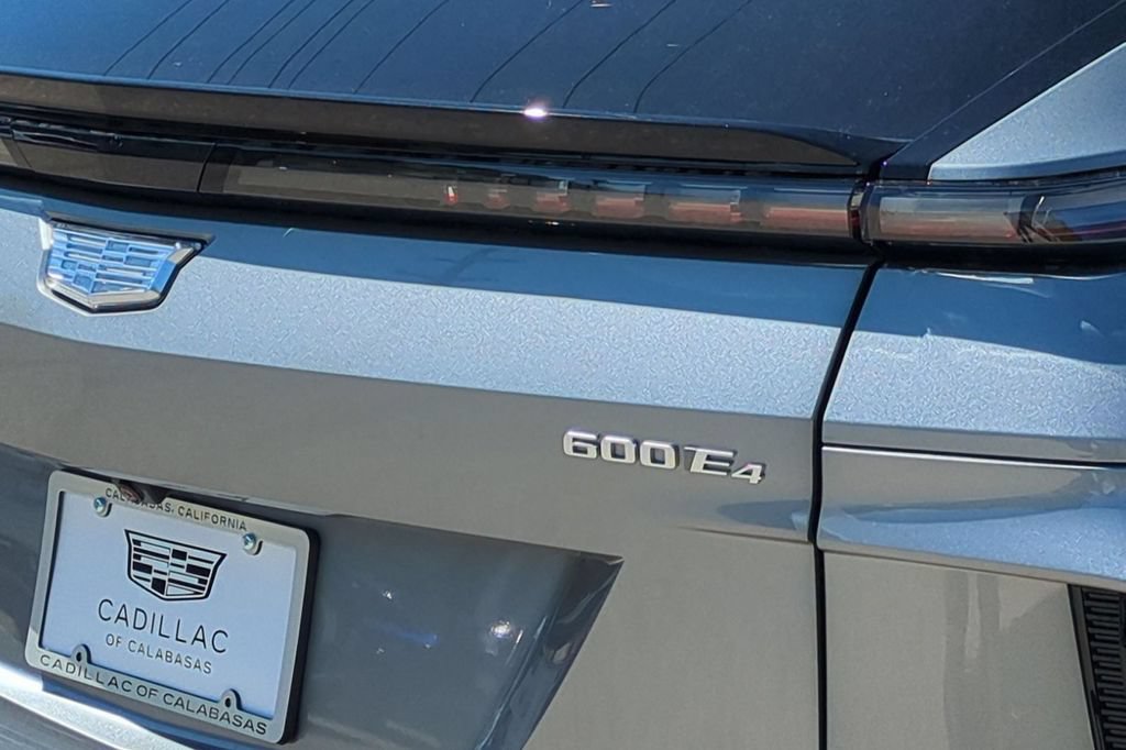 New 2026 Cadillac Lyriq Sport AWD/4WD image 17