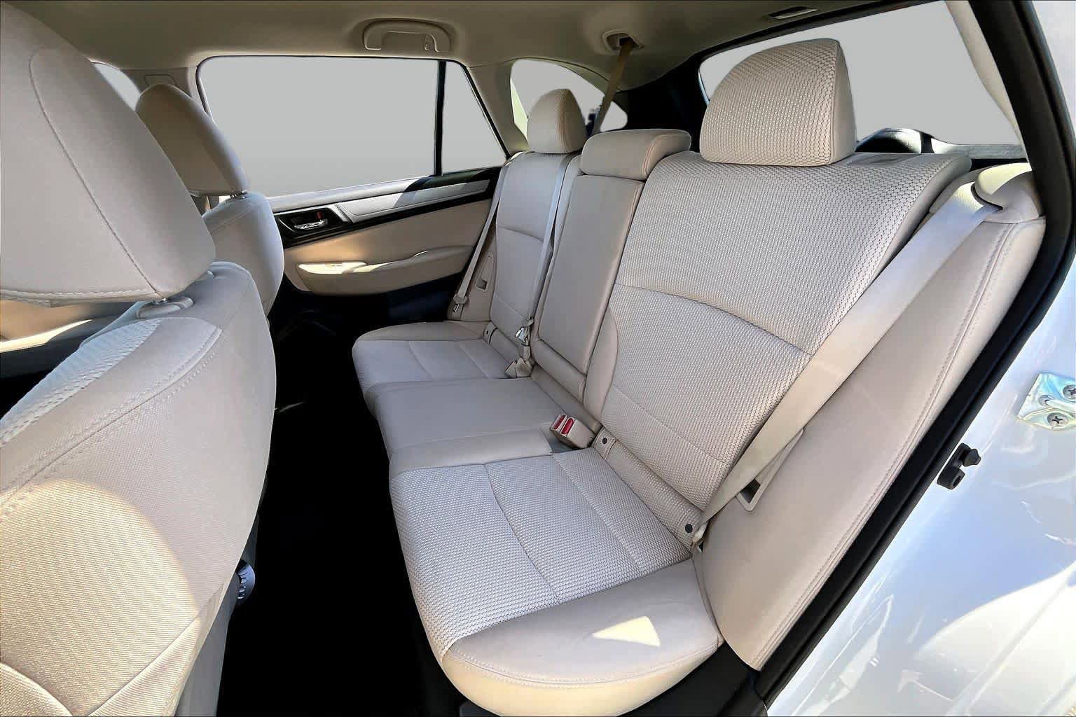Used 2015 Subaru Outback 2.5i Premium AWD/4WD image 20