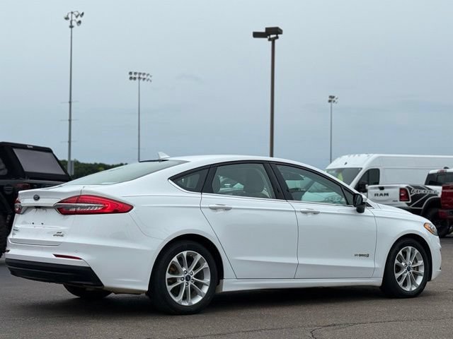 Used 2019 Ford Fusion SE FWD image 38