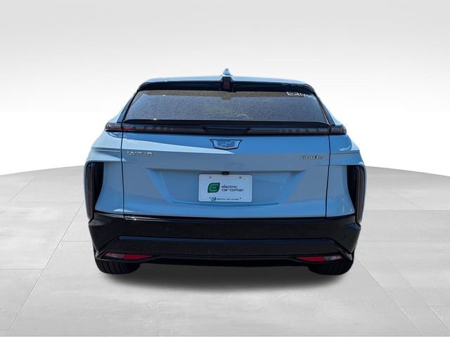 Used 2024 Cadillac Lyriq Sport w/ LPO, Floor Liner Package AWD/4WD image 6