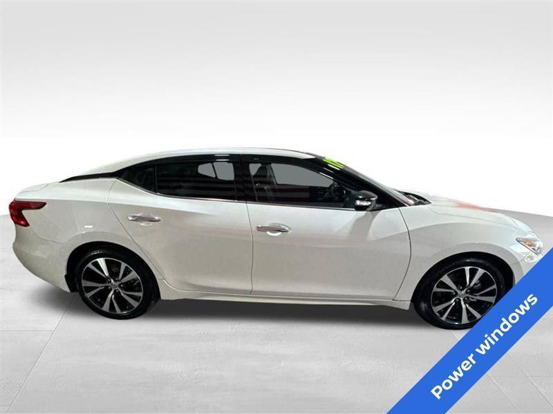 Used 2017 Nissan Maxima 3.5 SL FWD image 4