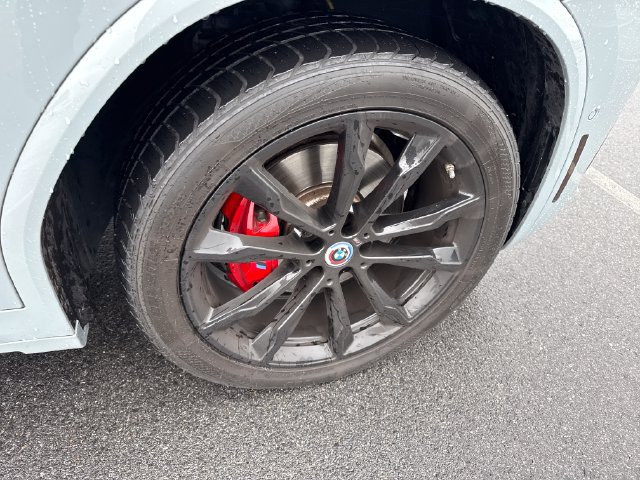 Used 2023 BMW X4 M40i w/ Premium Package AWD/4WD image 11