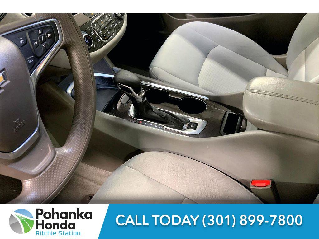 Used 2022 Chevrolet Malibu LT image 15