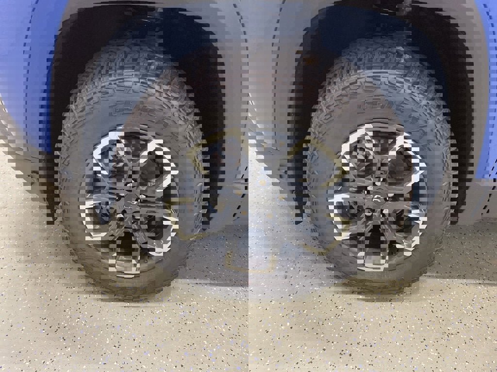 New 2026 Chevrolet Equinox ACTIV w/ Convenience Package III image 8