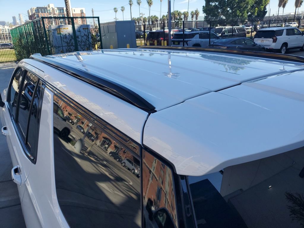 New 2026 Chevrolet Tahoe LS image 6