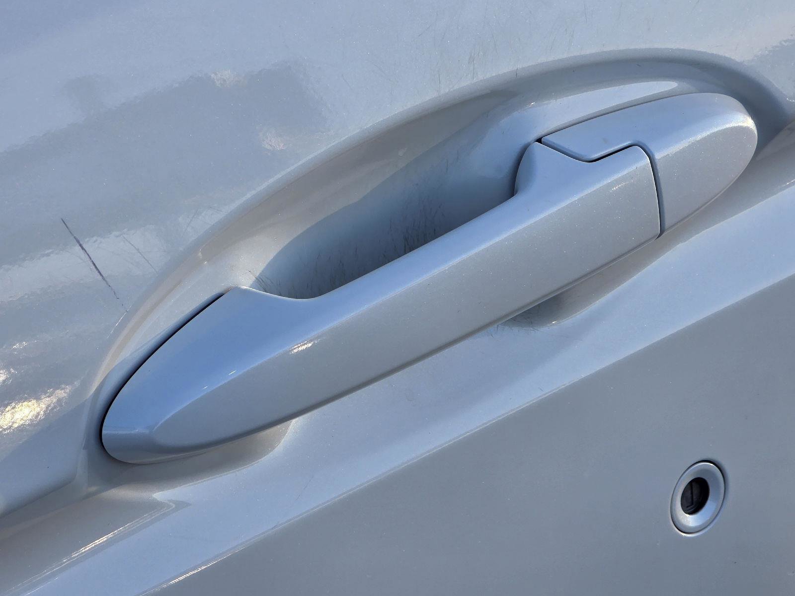 Used 2020 Honda Fit LX image 37