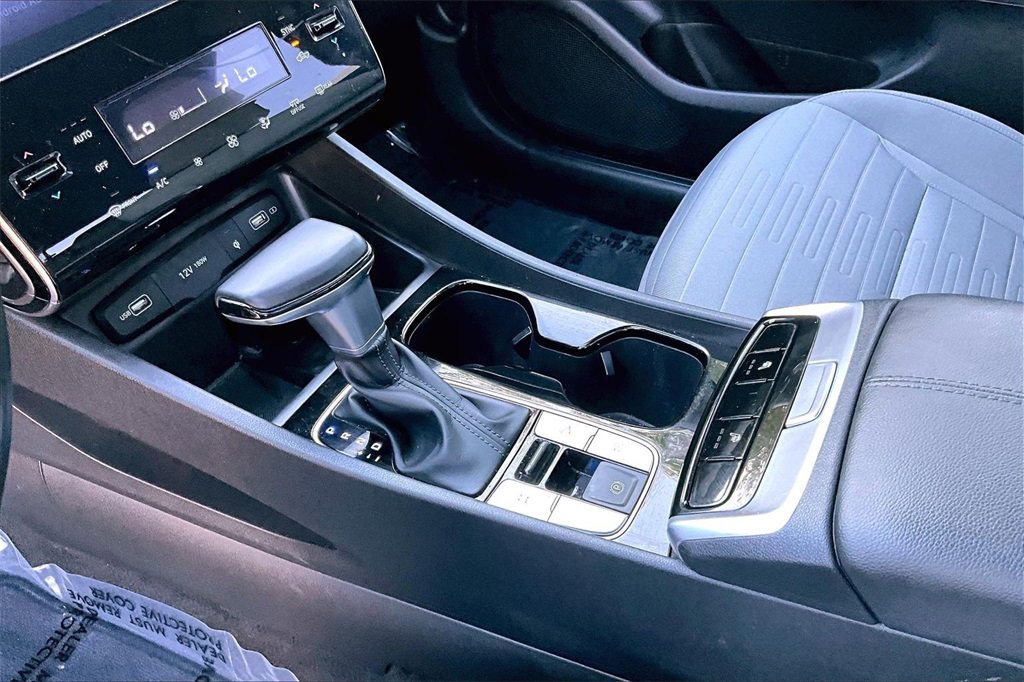 Used 2022 Hyundai Santa Cruz SEL Premium w/ Cargo Package image 19