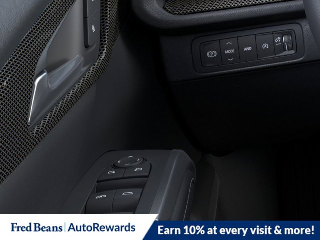 New 2027 Chevrolet Traverse Z71 w/ LPO, Floor Liner Package AWD/4WD image 26