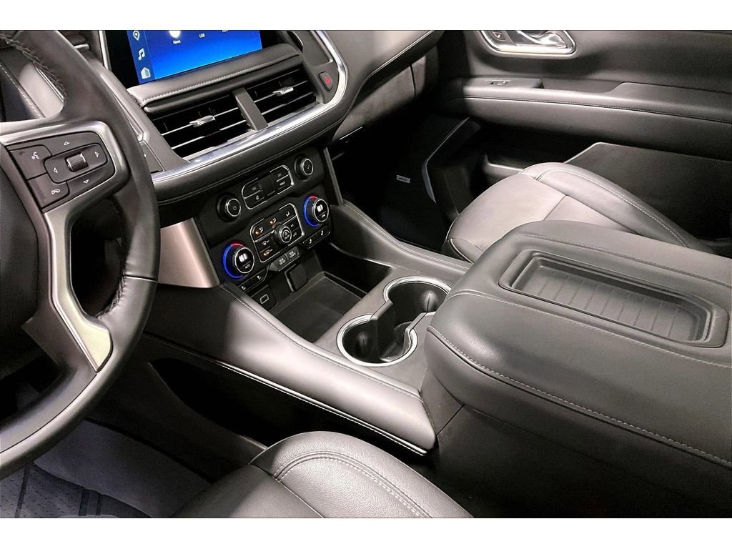 Used 2024 Chevrolet Tahoe LT w/ Luxury Package image 18