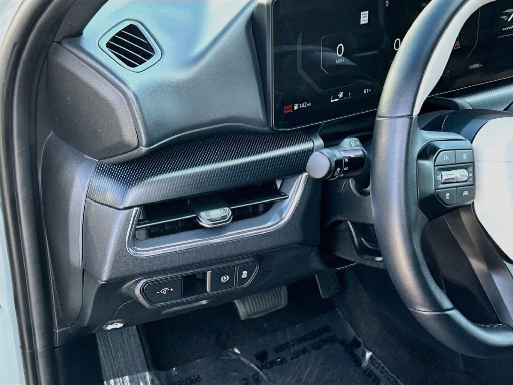 Used 2025 Kia K4 GT-Line w/ GT-Line Sunroof Package FWD image 10