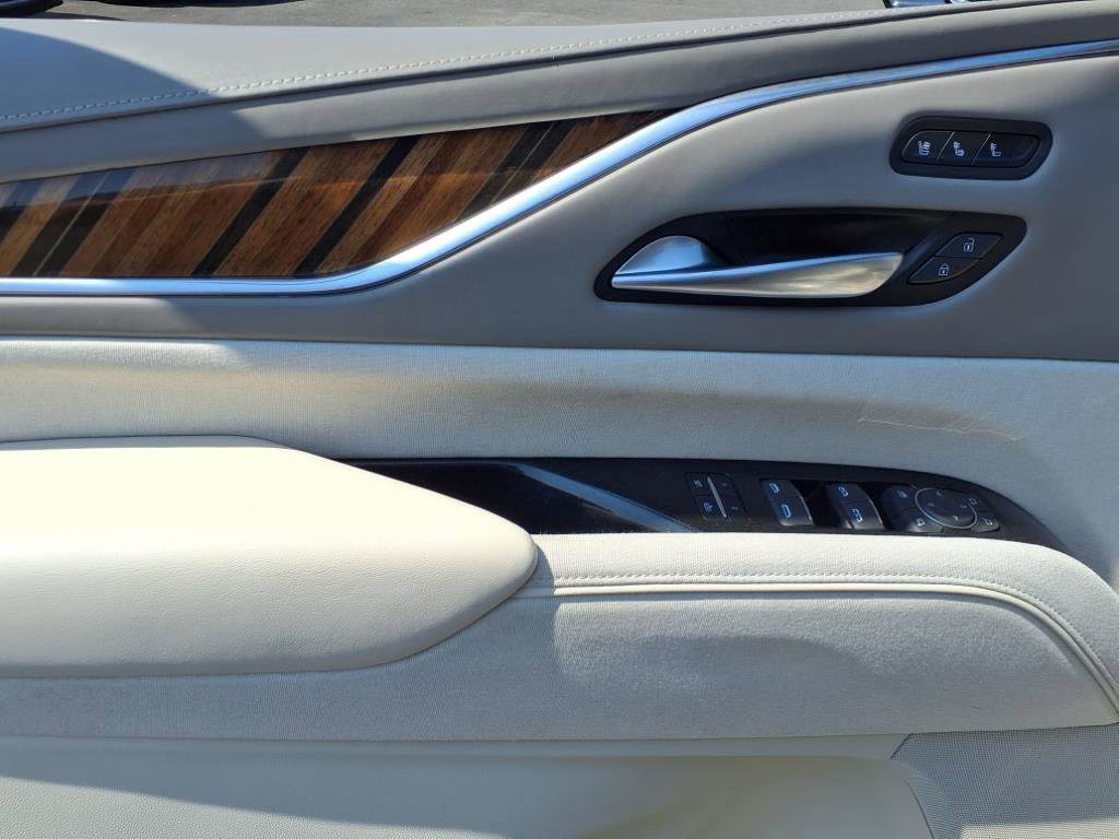 Certified 2023 Cadillac Escalade Premium Luxury Platinum image 24