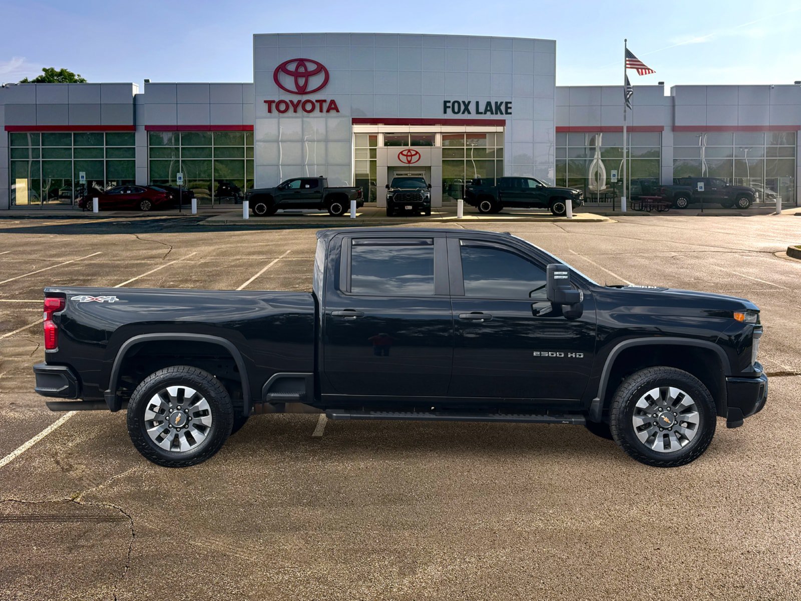 Used 2024 Chevrolet Silverado 2500 Custom w/ Custom Value Package AWD/4WD image 6