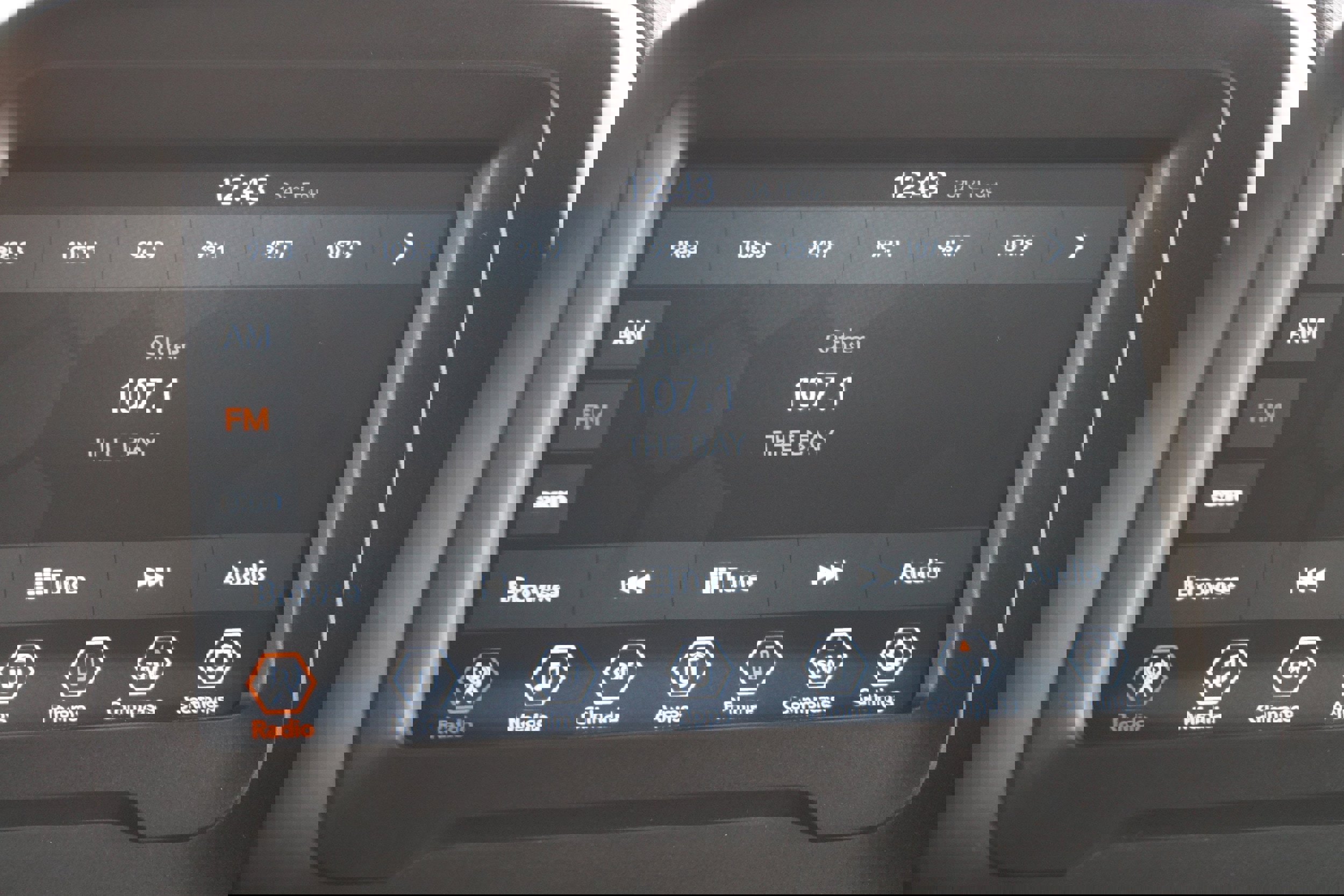 Used 2021 Jeep Renegade Sport image 21