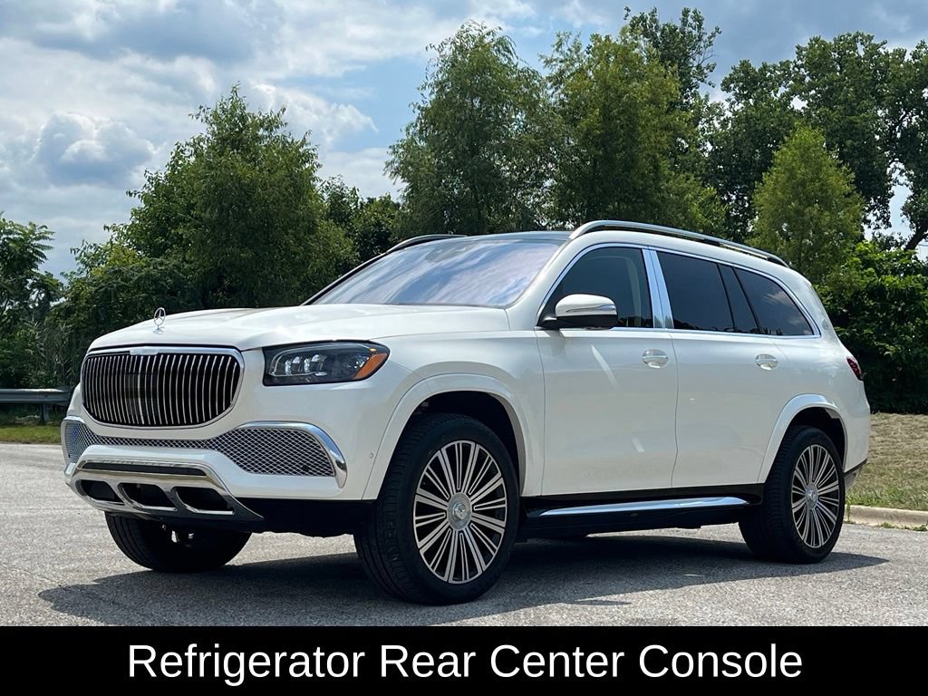 Used 2023 Mercedes-Benz Maybach GLS 600 4MATIC image 3