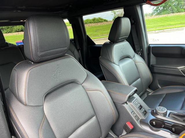Used 2024 Ford Bronco Badlands AWD/4WD image 37