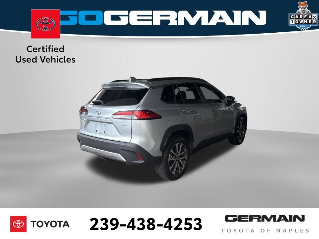 Used 2023 Toyota Corolla Cross XLE w/ Convenience Package FWD image 7