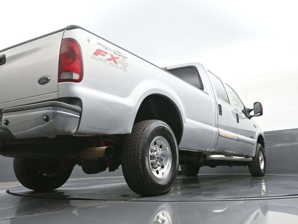 Used 2004 Ford F250 Harley-Davidson image 41
